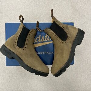 Blundstone Original Chelsea Rustic Brown Boots AU size_3.5 = US women’s 6.5